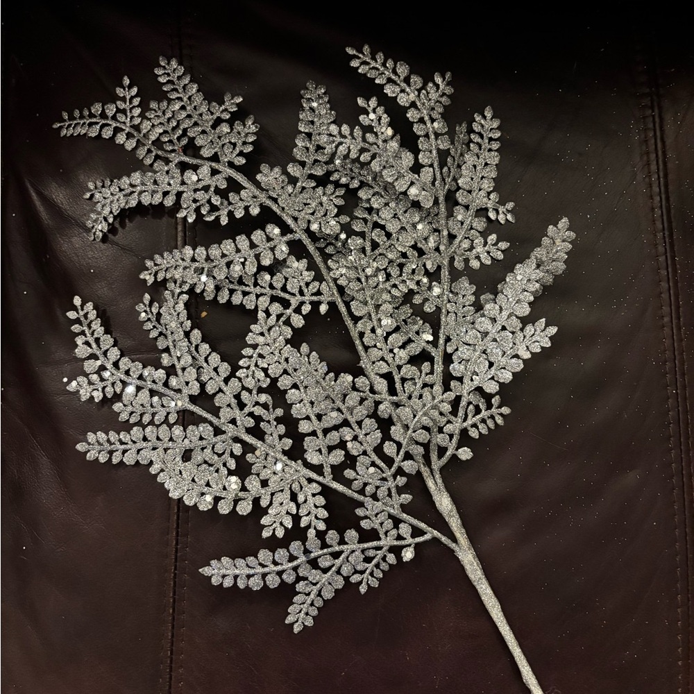 Silver Holiday Ornament Mixed Bundle Like New - Picture 7 of 7